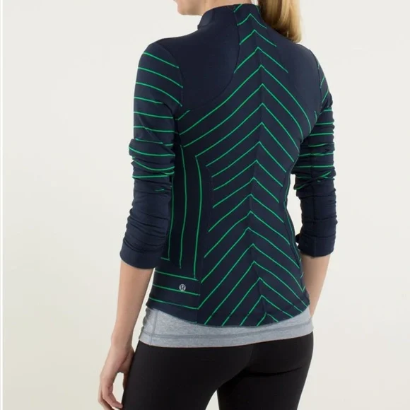 Lululemon Athletica Navy and Green Chevron Jacket - Picture 2 of 14